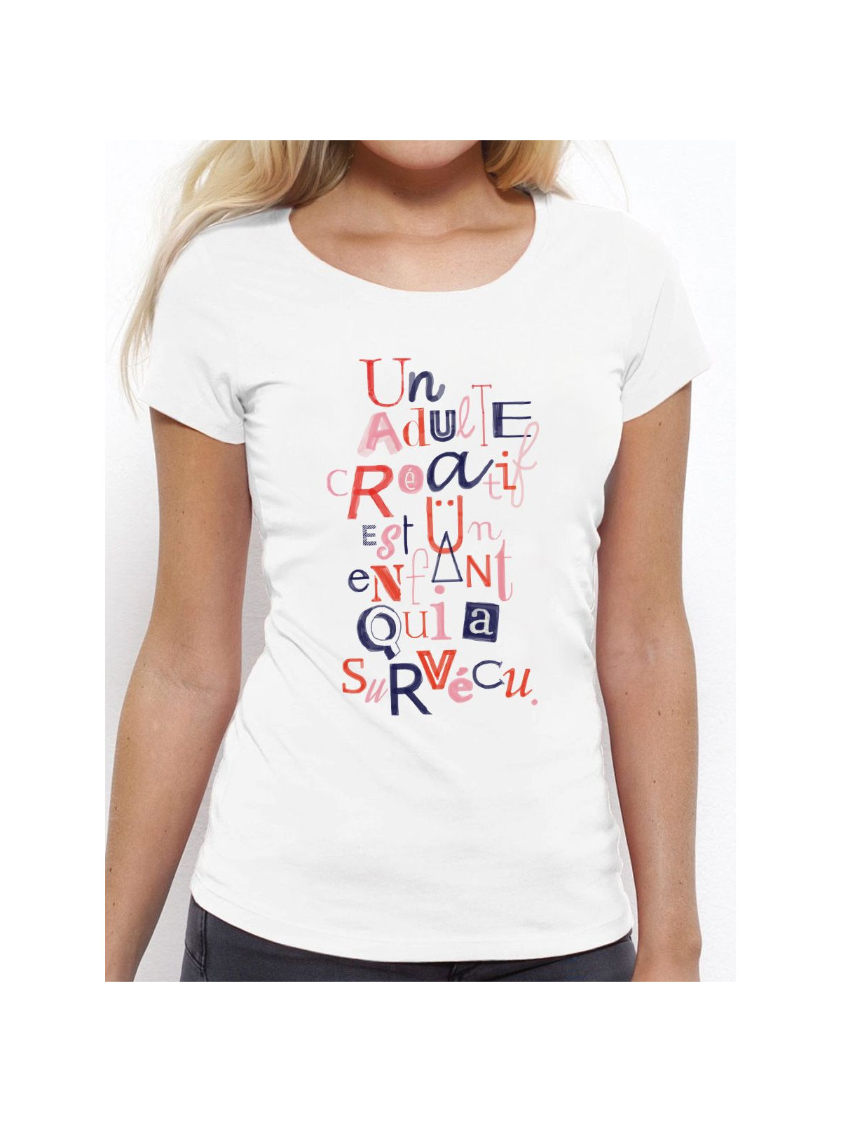 T-shirt femme "Un adulte créatif...."